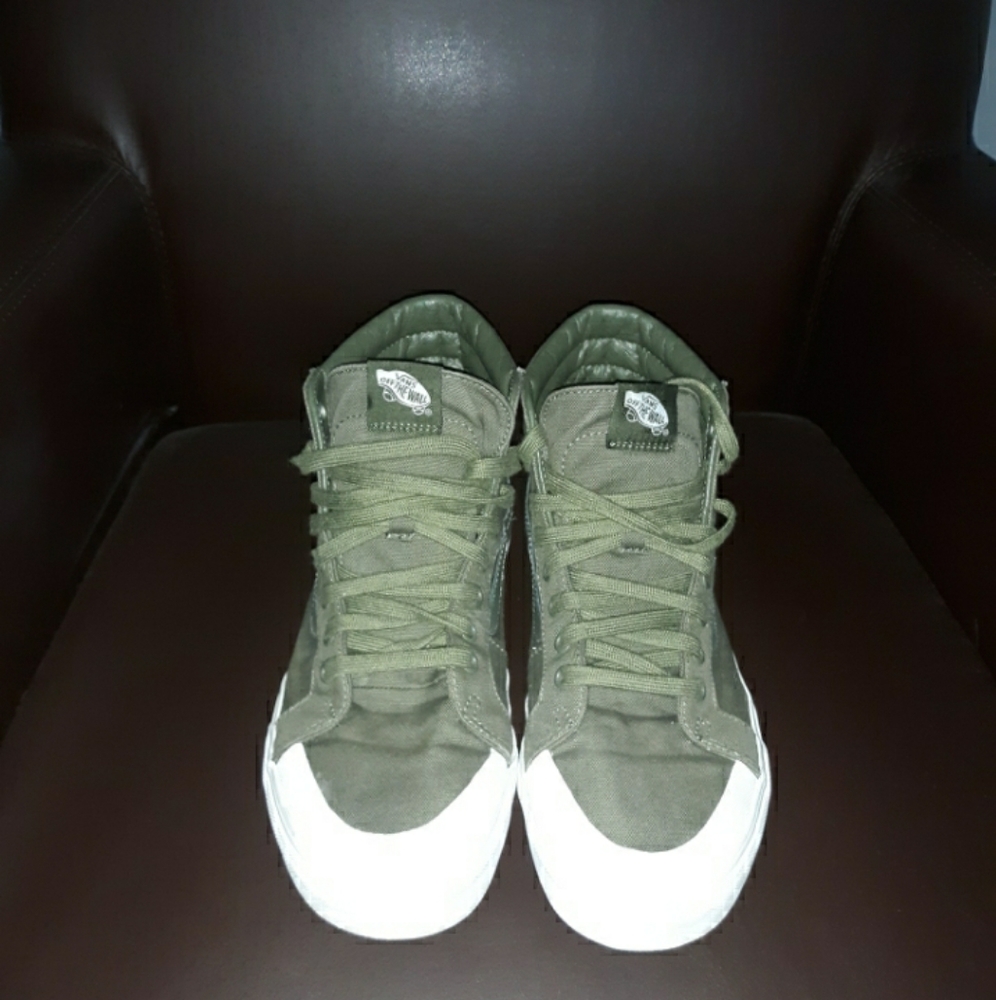 COPY - Olive green Vans